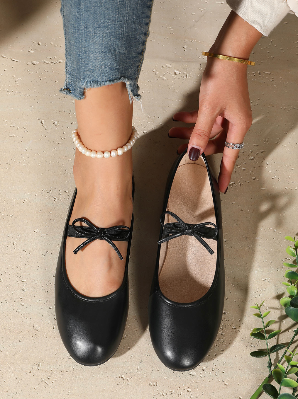Women’s Vintage Mary Jane Ballet Flats – Elegant Round-Toe Strap Shoes for Everyday Wear