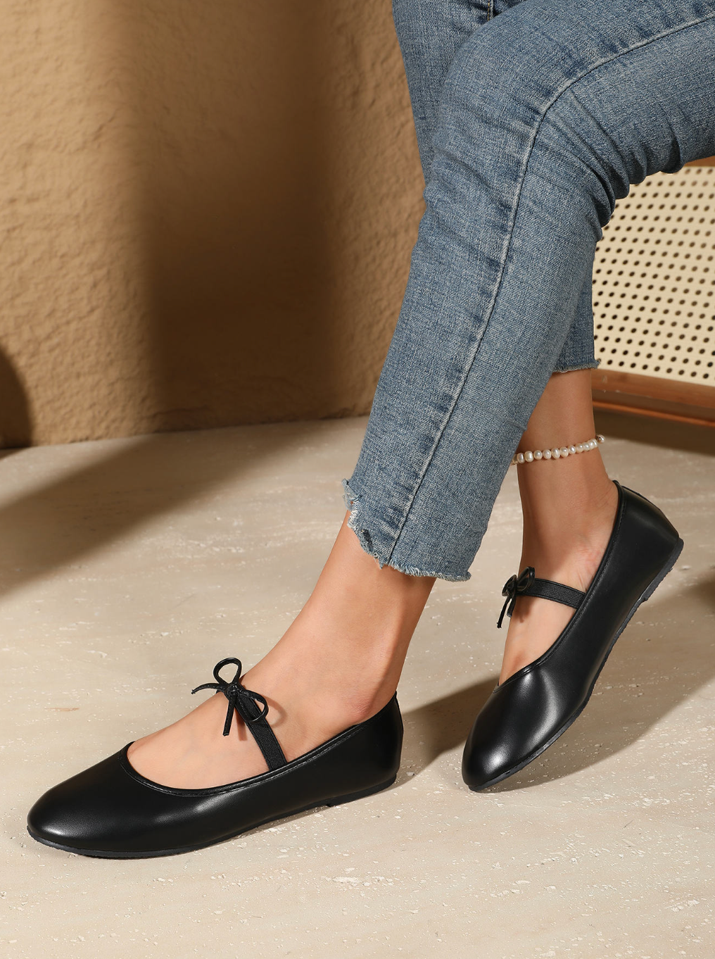 Women’s Vintage Mary Jane Ballet Flats – Elegant Round-Toe Strap Shoes for Everyday Wear