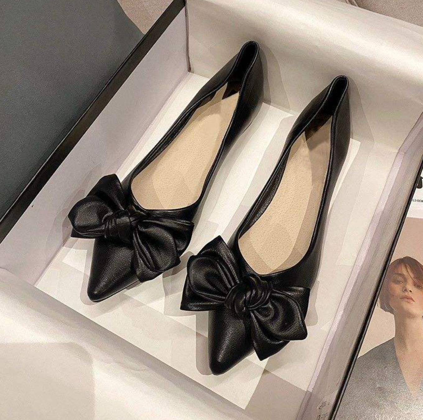Women’s Elegant Pointed-Toe Flat Shoes – Korean-Inspired Chic Slip-On Flats for Everyday Wear