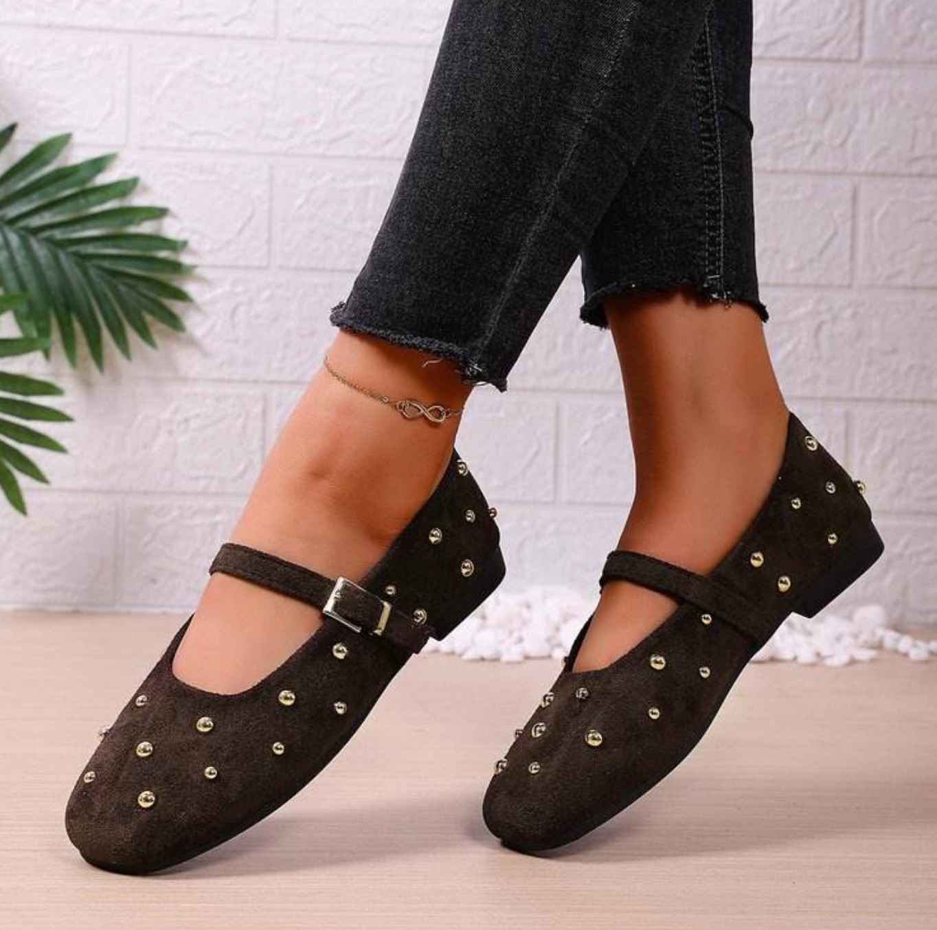 Women’s Summer Suede Flat Shoes – Soft Foam-Lined Casual Slip-On Flats for Everyday Comfort